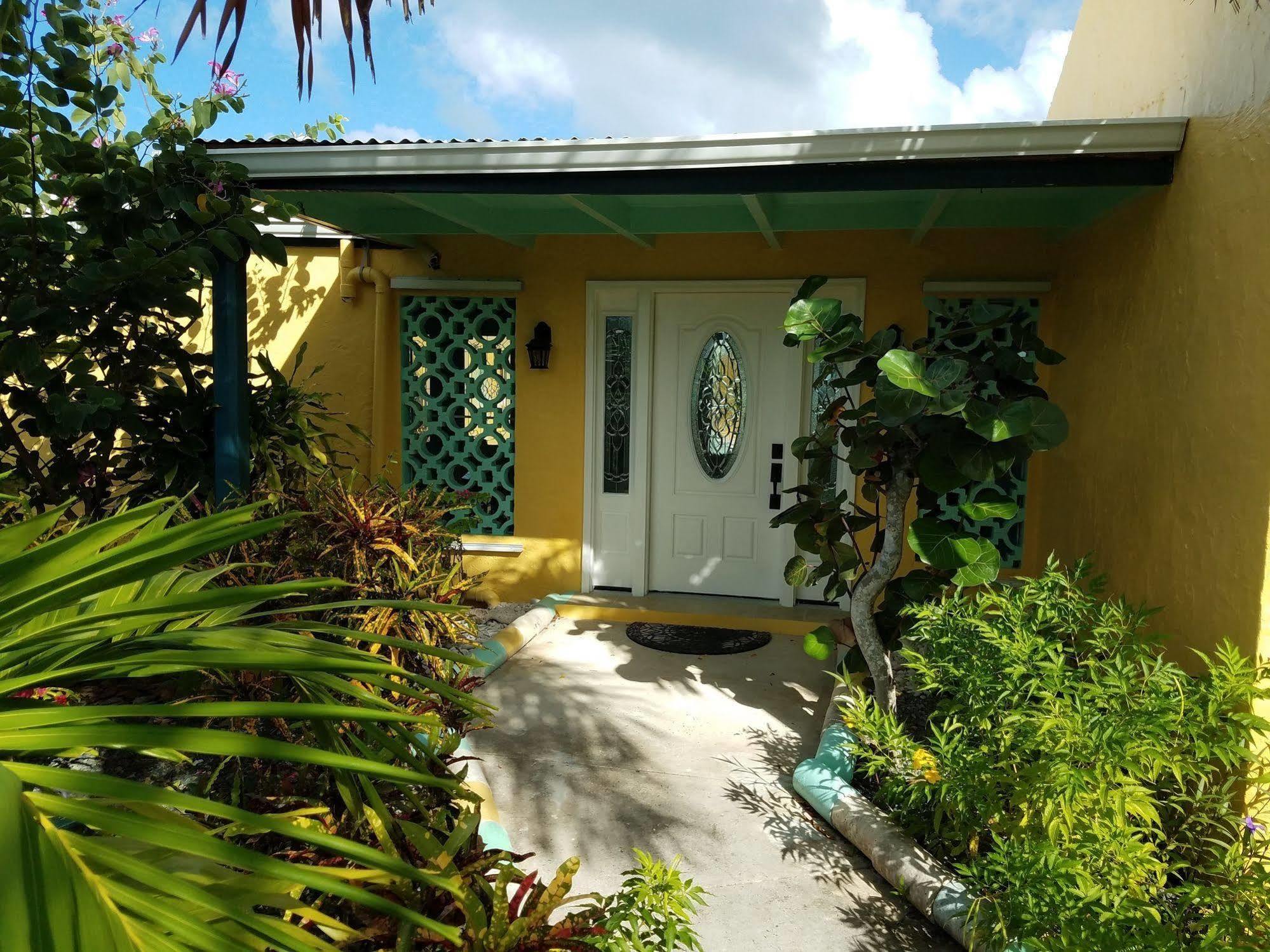 Carringtons Inn Saint Croix Island Ngoại thất bức ảnh