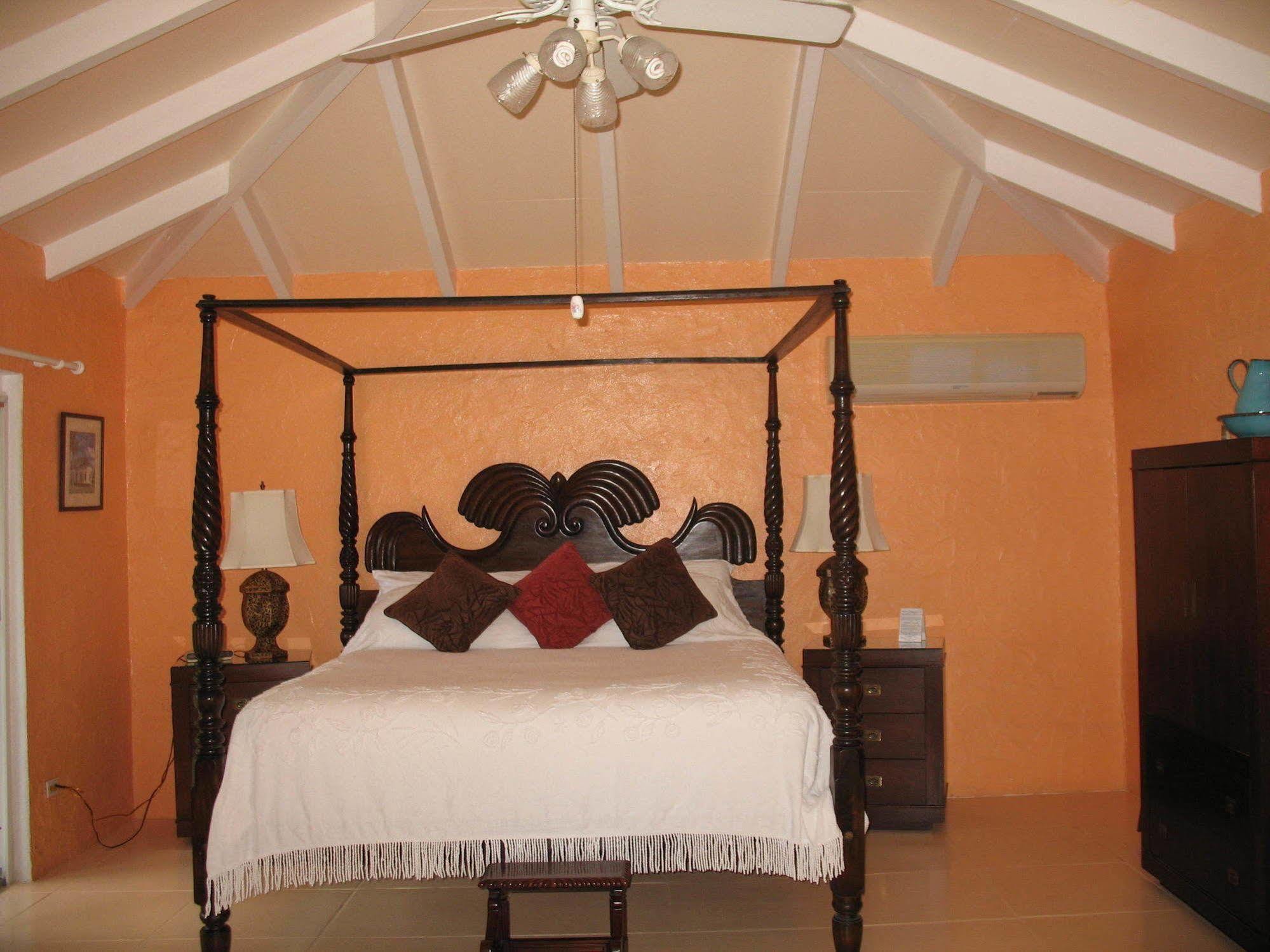 Carringtons Inn Saint Croix Island Ngoại thất bức ảnh